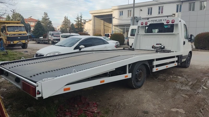 Toylar oto kurtarma vinç ve karasör görsel